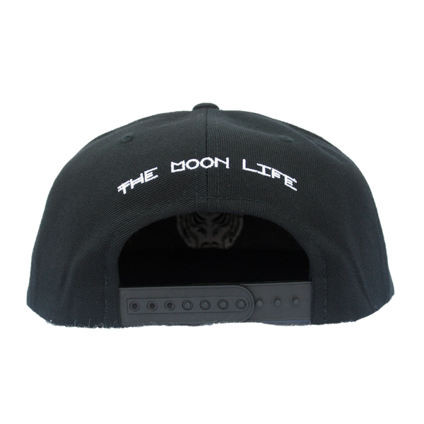 "Dire Wolf" | SNAP BACK HAT | BLACK W/ WHITE