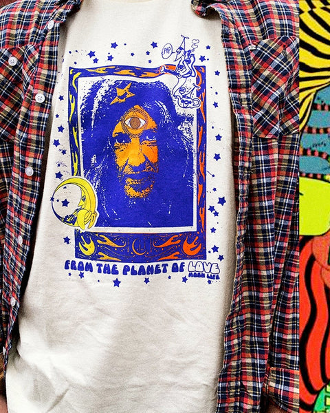 "Planet of Love" • T-shirt • Cream